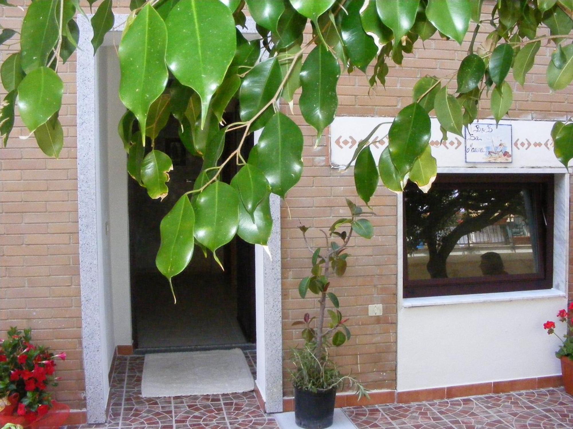 Sa Marina Acomodação com café da manhã La Caletta Exterior foto