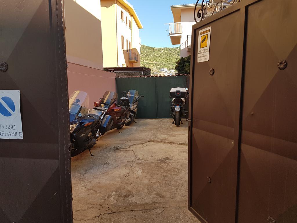 Sa Marina Acomodação com café da manhã La Caletta Exterior foto